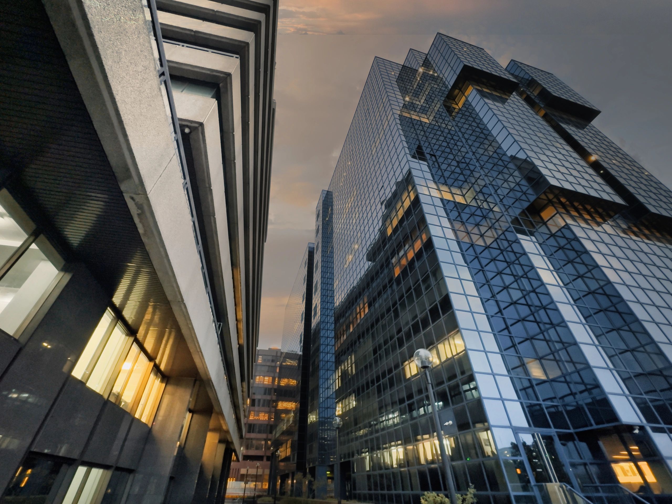 modern commercial real estate office exterior